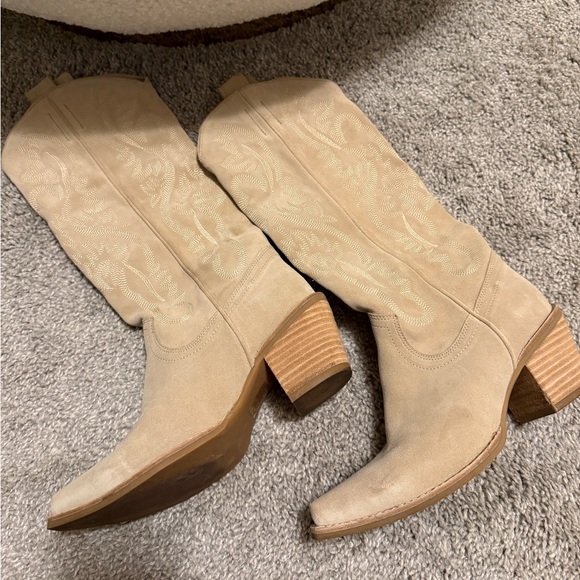 Jeffrey Campbell Women’s Western Boots - Picture 4 of 5